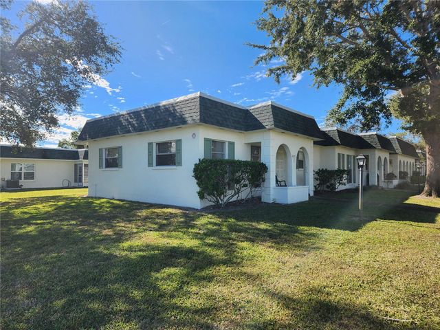 4201 33RD AVENUE DRIVE W, Bradenton, FL 34205