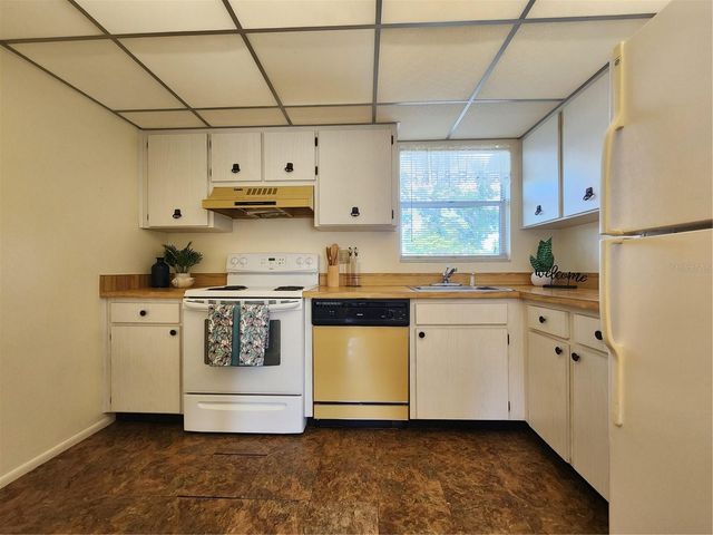 4201 33RD AVENUE DRIVE W, Bradenton, FL 34205