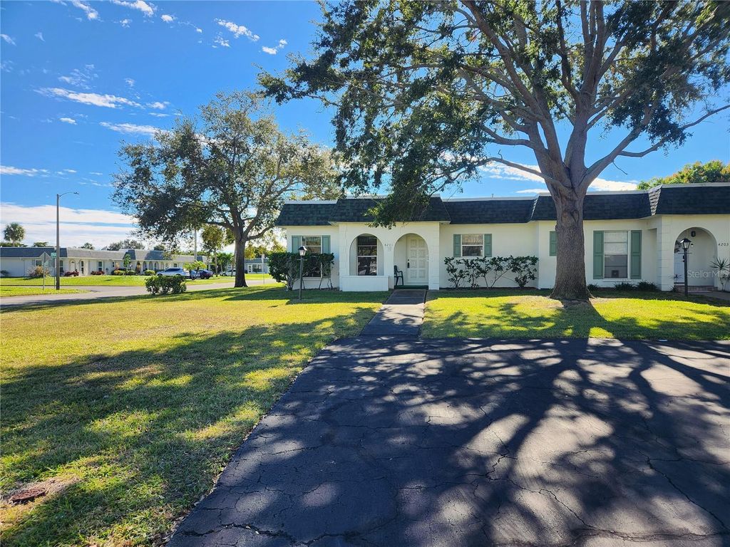 4201 33RD AVENUE DRIVE W, Bradenton, FL 34205