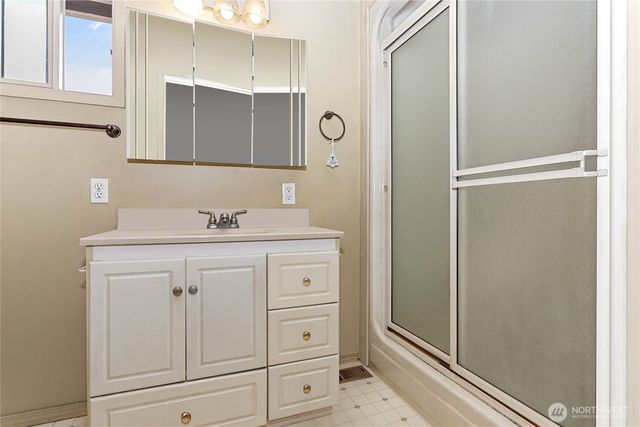 1257 Lattimore Road, Ferndale, WA 98248
