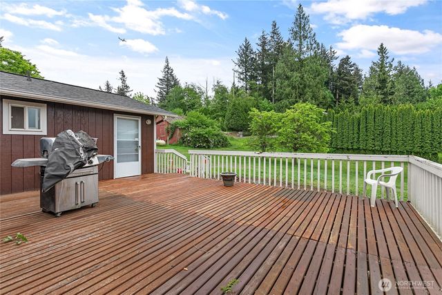 1257 Lattimore Road, Ferndale, WA 98248