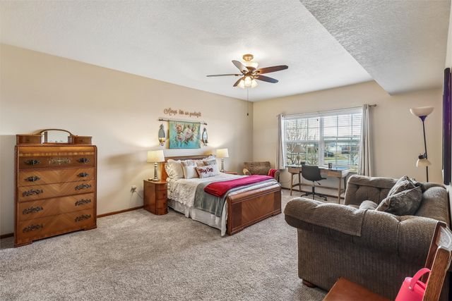 600 E Hillcrest Avenue 207, Indianola, IA 50125