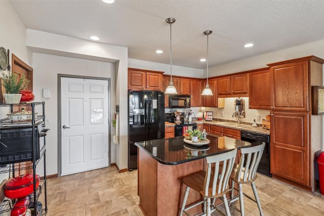 600 E Hillcrest Avenue 207, Indianola, IA 50125