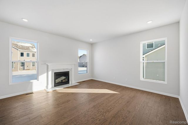 27147 Silo Drive, Saline, MI 48176