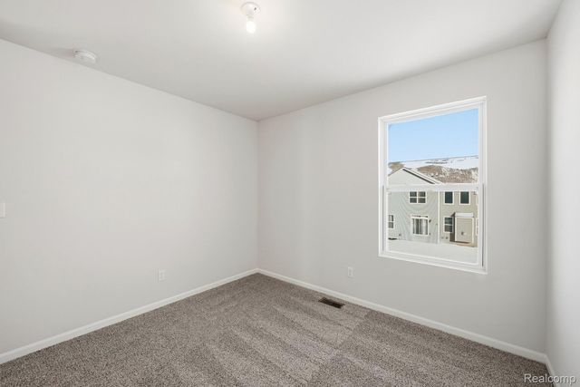 27147 Silo Drive, Saline, MI 48176