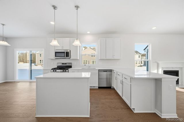 27147 Silo Drive, Saline, MI 48176