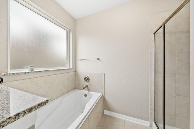 227 Forest Park Drive, West Columbia, TX 77486