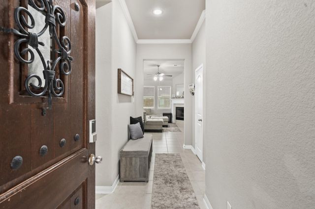 227 Forest Park Drive, West Columbia, TX 77486