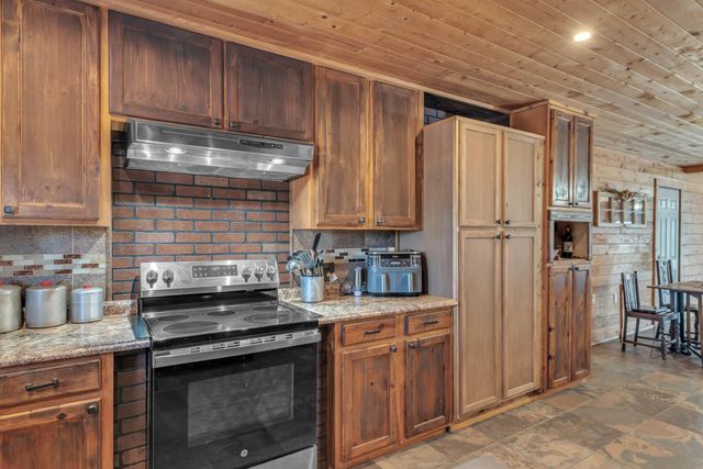 18351 CR 3132, Gladewater, TX 75647