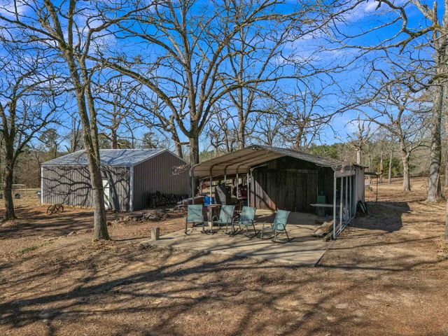 18351 CR 3132, Gladewater, TX 75647