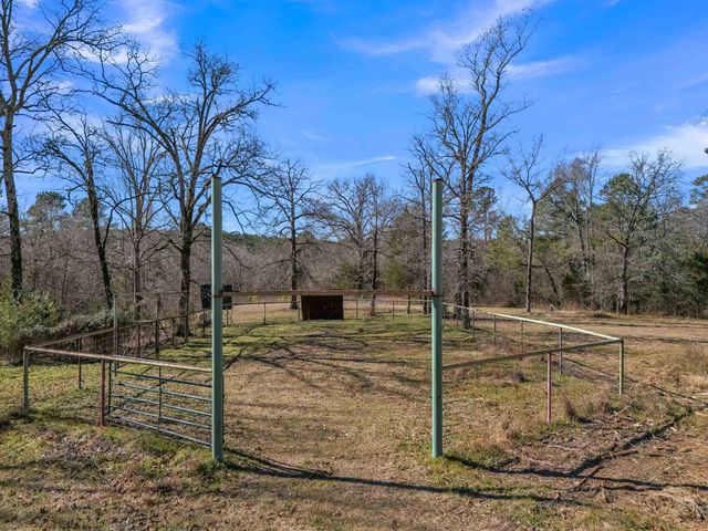 18351 CR 3132, Gladewater, TX 75647