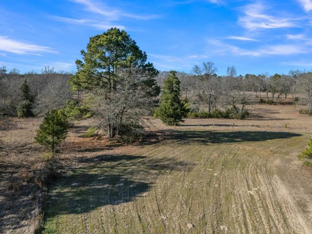 18351 CR 3132, Gladewater, TX 75647