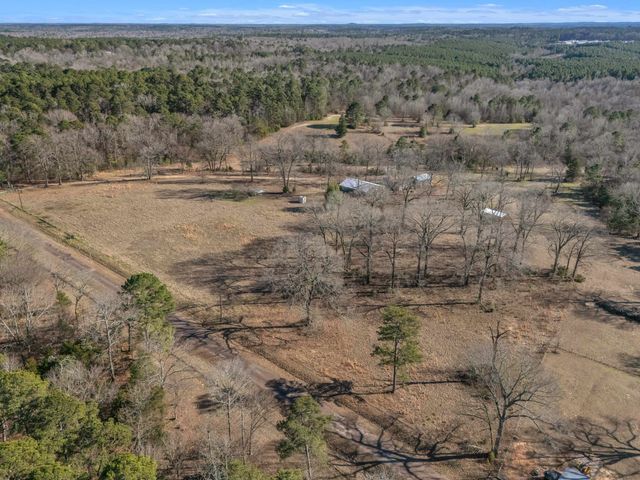 18351 CR 3132, Gladewater, TX 75647