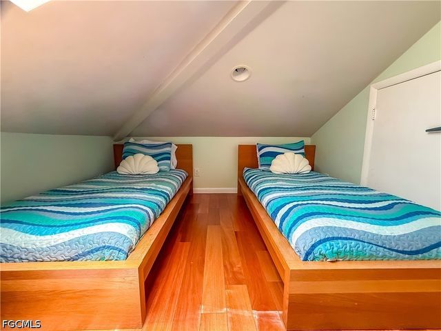 541 Gulf LN, Upper Captiva, FL 33924