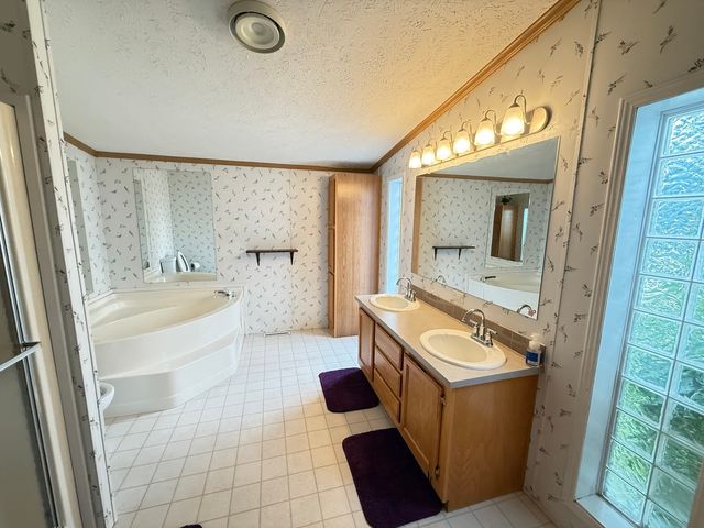 332 Tulip Circle, Matteson, IL 60443