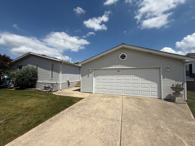 332 Tulip Circle, Matteson, IL 60443