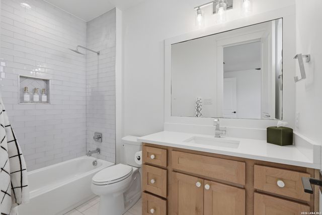 10406 Kendall Cyn, San Antonio, TX 78255