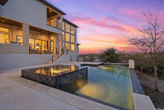 10406 Kendall Cyn, San Antonio, TX 78255