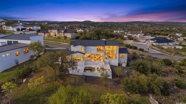 10406 Kendall Cyn, San Antonio, TX 78255