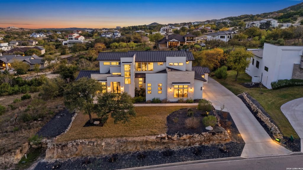 10406 Kendall Cyn, San Antonio, TX 78255