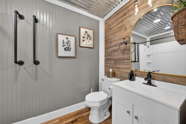 1278 Spencer Mill Rd, Burns, TN 37029