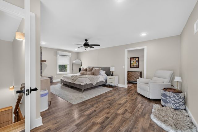 1278 Spencer Mill Rd, Burns, TN 37029