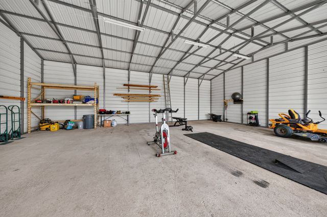 1278 Spencer Mill Rd, Burns, TN 37029