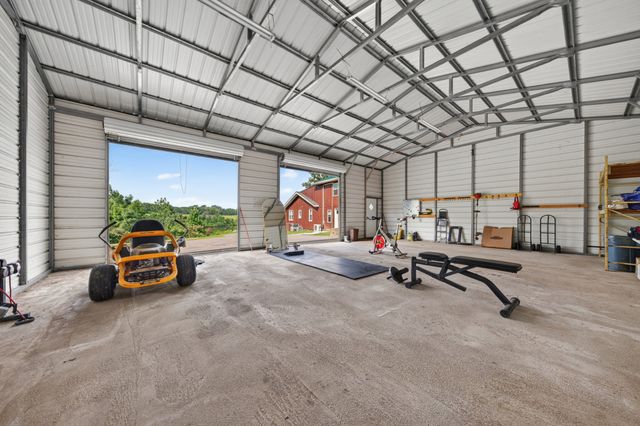 1278 Spencer Mill Rd, Burns, TN 37029
