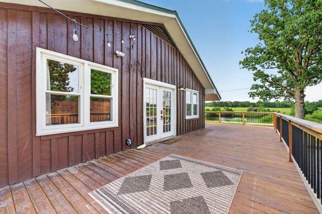 1278 Spencer Mill Rd, Burns, TN 37029