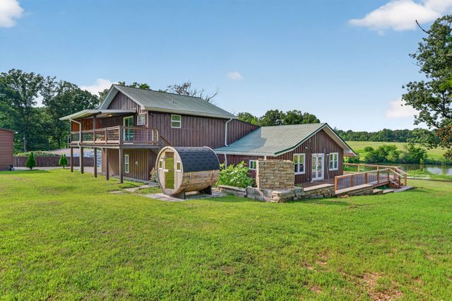 1278 Spencer Mill Rd, Burns, TN 37029