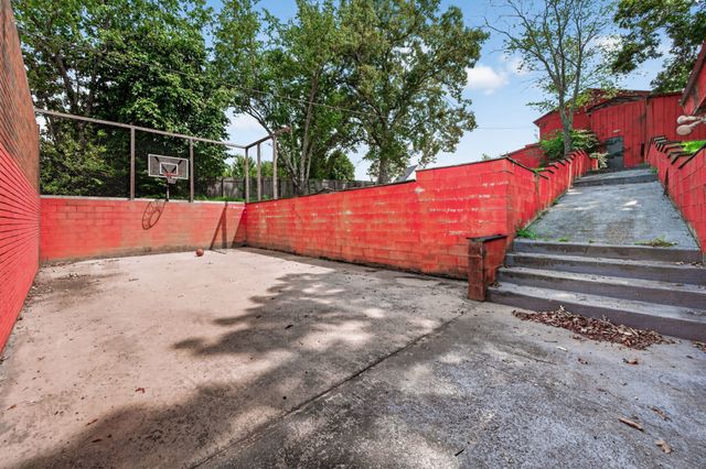 1278 Spencer Mill Rd, Burns, TN 37029