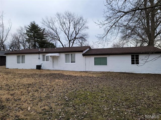 541 Hentschel Place, St Louis, MO 63135