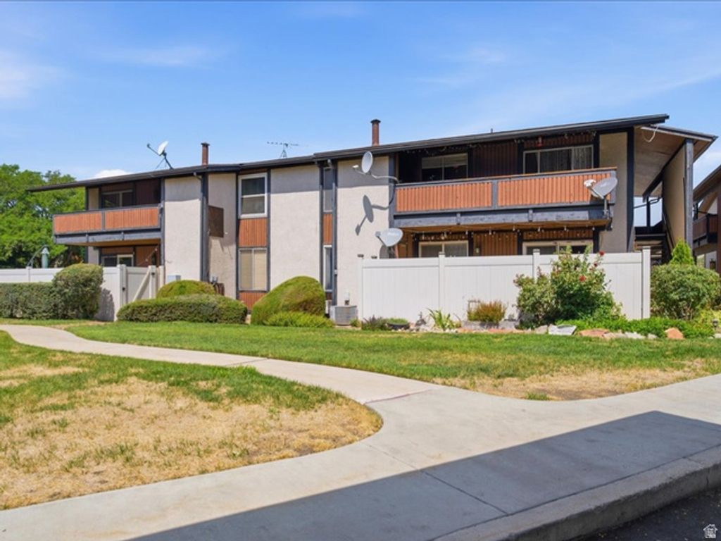 202 W GARDEN PARK, Orem, UT 84057