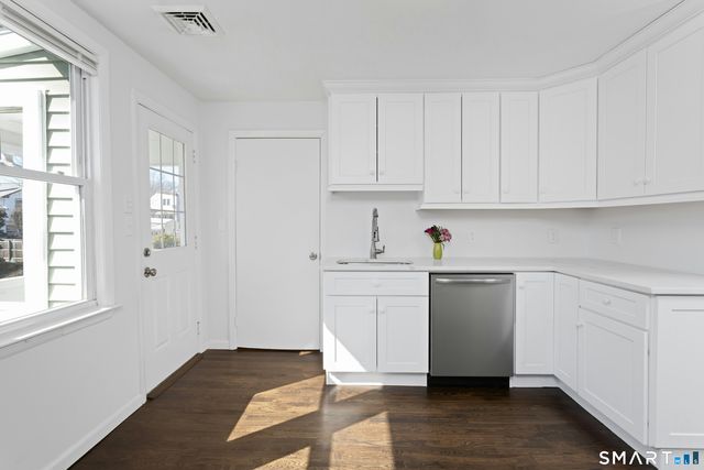 352 Marlborough Terrace, Fairfield, CT 06825