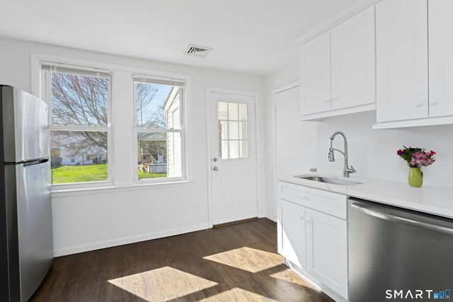 352 Marlborough Terrace, Fairfield, CT 06825