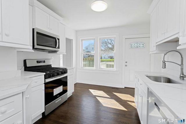 352 Marlborough Terrace, Fairfield, CT 06825