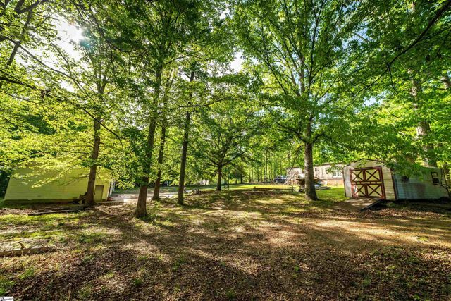 176 Woodside Road, Simpsonville, SC 29680