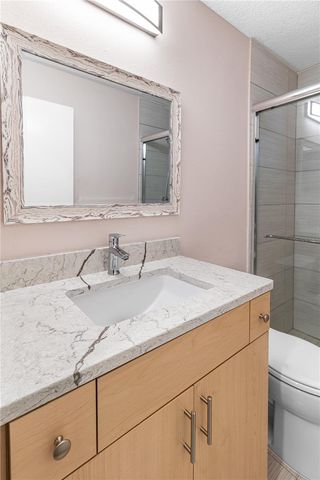 1929 VALENCIA WAY, Clearwater, FL 33764