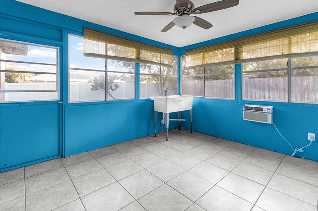 1929 VALENCIA WAY, Clearwater, FL 33764