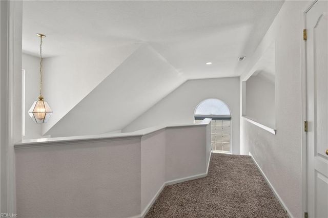 2004 Acentala QUAY, Chesapeake, VA 23321
