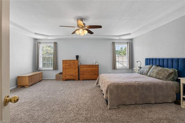 2004 Acentala QUAY, Chesapeake, VA 23321