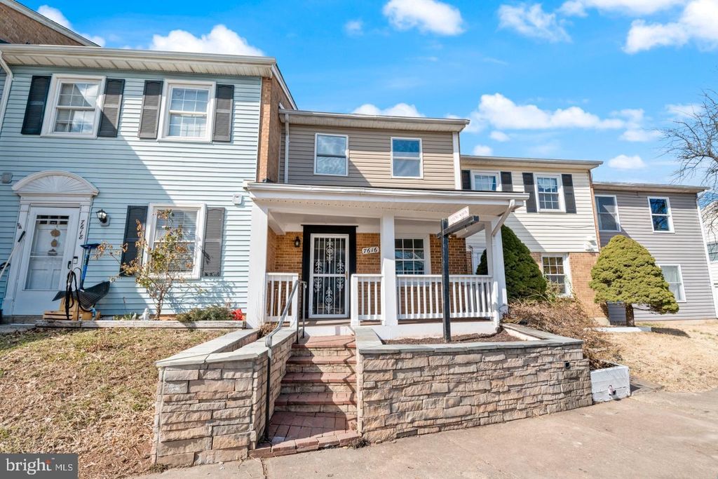 7616 SOMERSET LN, Manassas, VA 20111