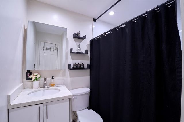 1272 NW 172nd Terrace, Miami, FL 33169