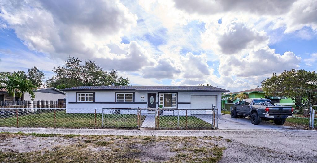 1272 NW 172nd Terrace, Miami, FL 33169