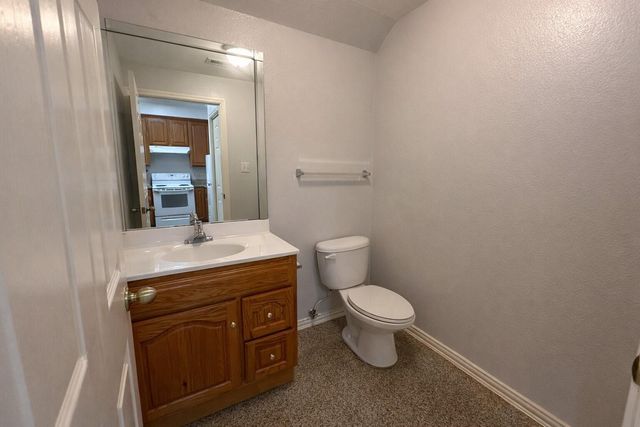 9400 Bellaire Boulevard 205, Houston, TX 77036