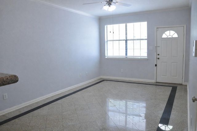 9400 Bellaire Boulevard 205, Houston, TX 77036