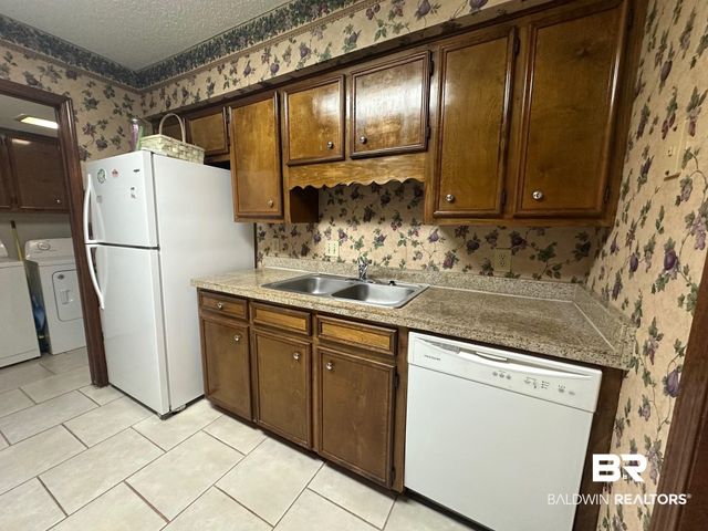 6533 Cedar Bend Court A, Mobile, AL 36608
