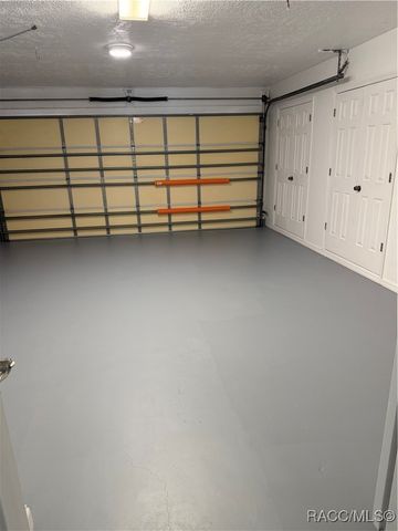 2065 W Deer Trail Lane, Lecanto, FL 34461