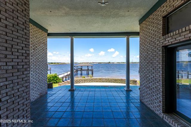 4957 MOTOR YACHT Drive, Jacksonville, FL 32225