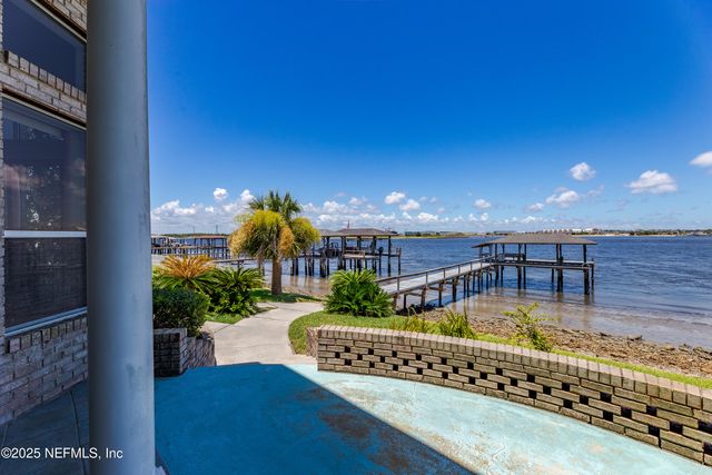 4957 MOTOR YACHT Drive, Jacksonville, FL 32225